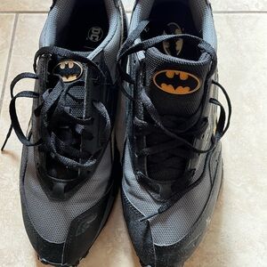 Reebok x Batman Black and Gray LX2200 Sneakers - sz 11